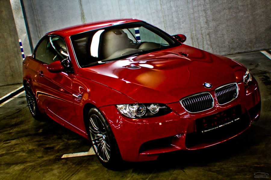 Автомобиль бмв с пробегом. M3 e92 Cabrio. BMW m3. Бордовая БМВ m3. BMW m3 e90 Red кабрио.
