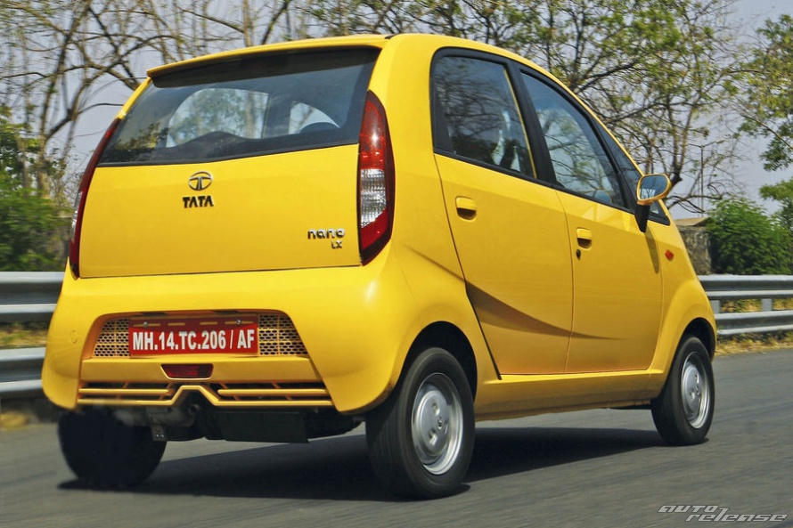 Tata. Tata Nano. Тата нано тест драйв. Сверх-смарт Tata Nano. Тата нано в России.